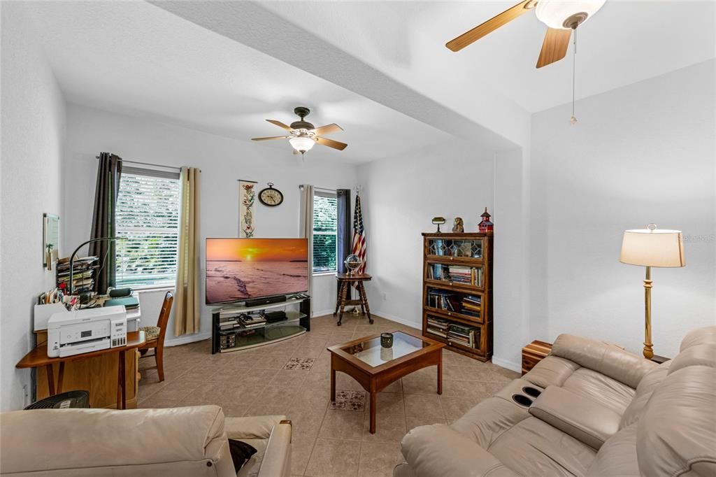 Office/Den/Bonus Room