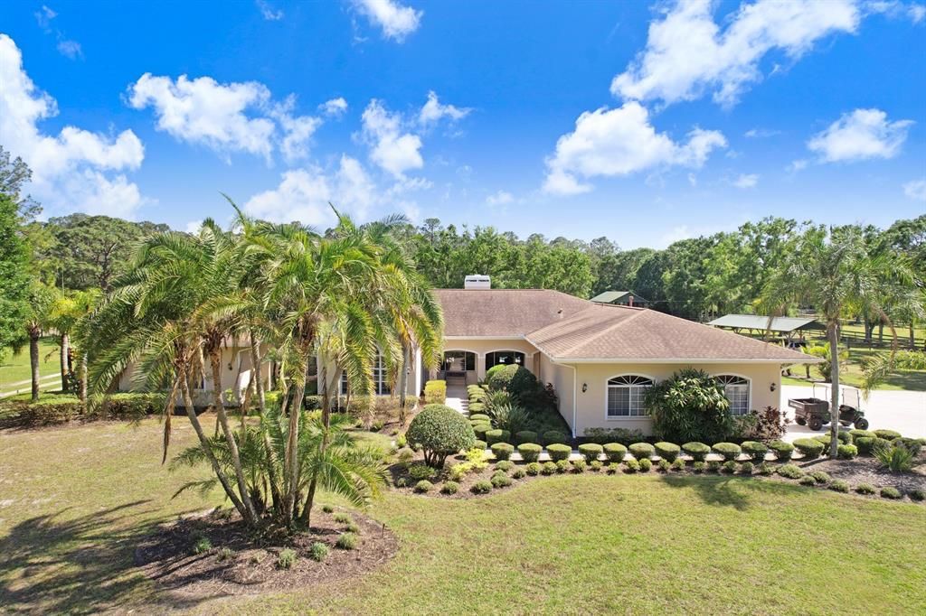 Activo con contrato: $1,875,000 (4 camas, 4 baños, 4292 Pies cuadrados)