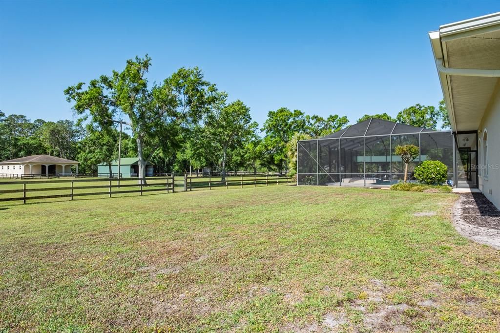 Activo con contrato: $1,875,000 (4 camas, 4 baños, 4292 Pies cuadrados)