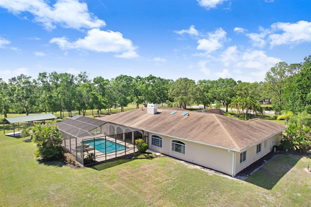 Activo con contrato: $1,875,000 (4 camas, 4 baños, 4292 Pies cuadrados)