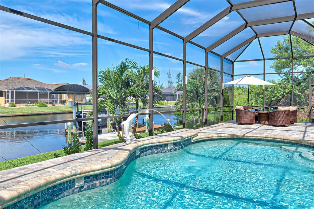 Activo con contrato: $699,900 (3 camas, 2 baños, 2056 Pies cuadrados)