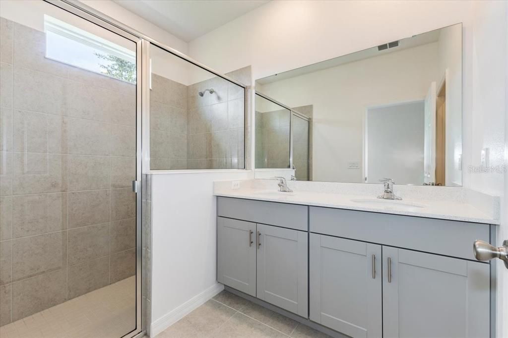 Active With Contract: $289,990 (3 beds, 2 baths, 1501 Square Feet)