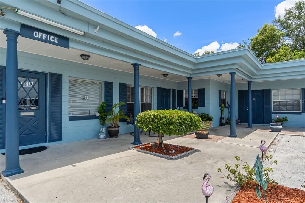 Active With Contract: $1,050,000 (0 beds, 0 baths, 5374 Square Feet)