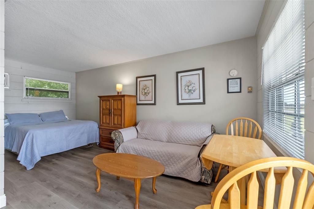 Active With Contract: $1,050,000 (0 beds, 0 baths, 5374 Square Feet)