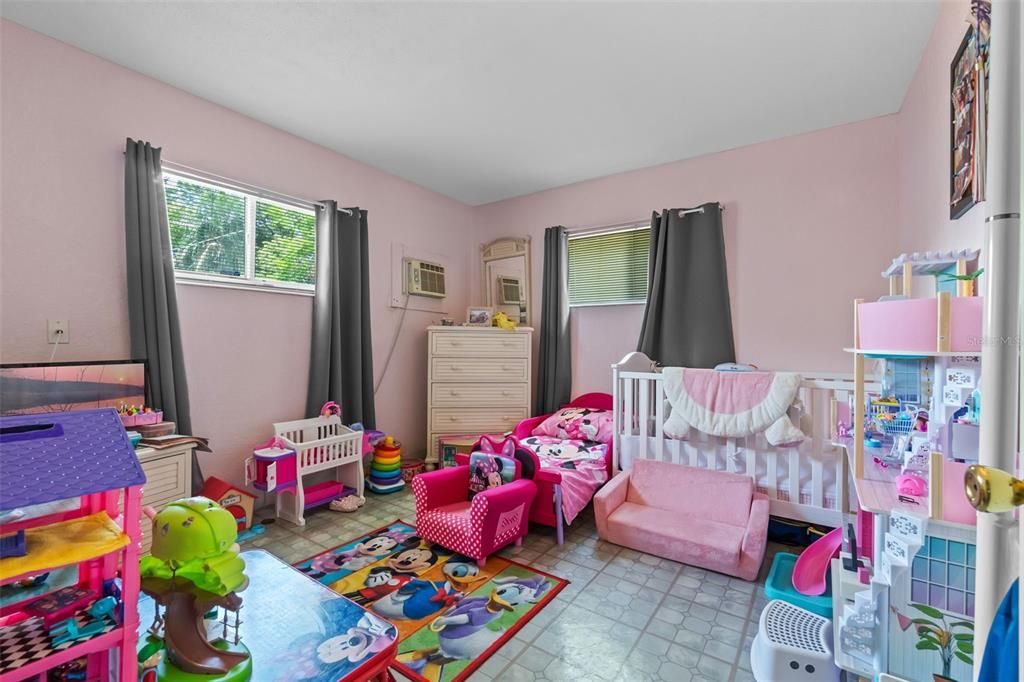 Active With Contract: $1,050,000 (0 beds, 0 baths, 5374 Square Feet)