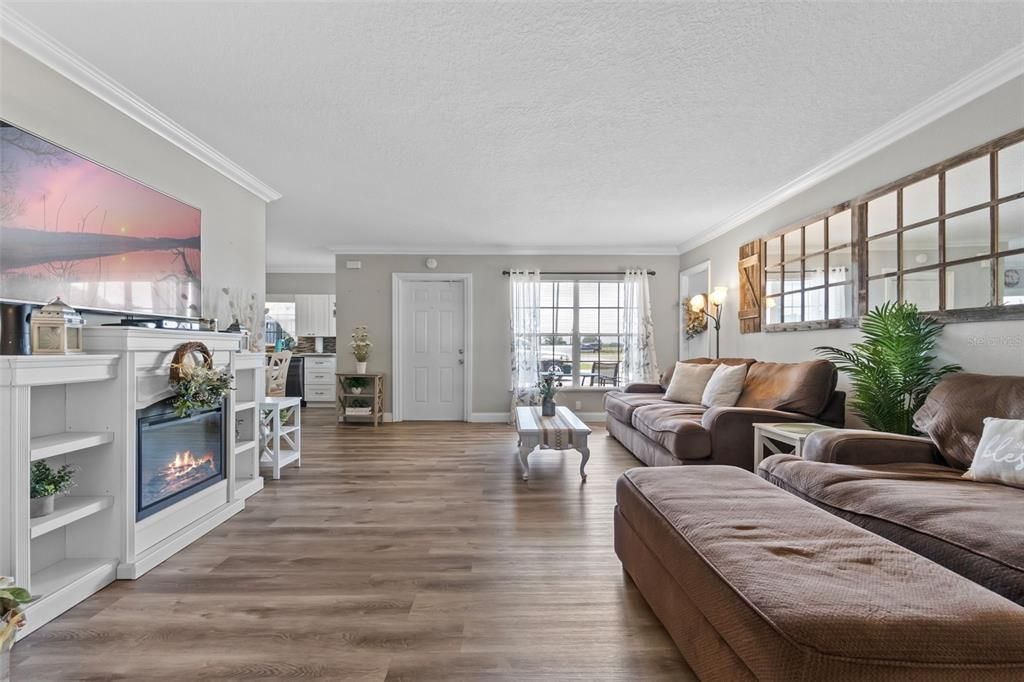 Active With Contract: $1,050,000 (0 beds, 0 baths, 5374 Square Feet)