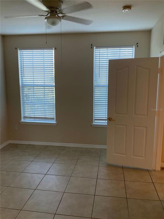 Active With Contract: $1,450 (2 beds, 2 baths, 1022 Square Feet)