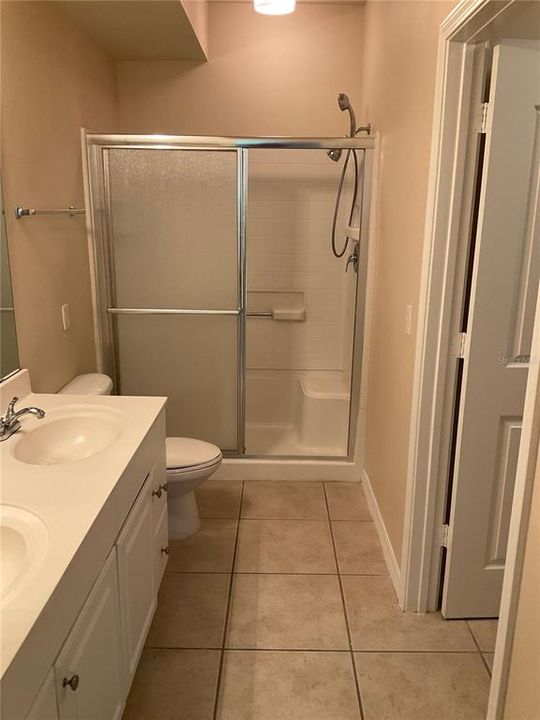 Active With Contract: $1,450 (2 beds, 2 baths, 1022 Square Feet)