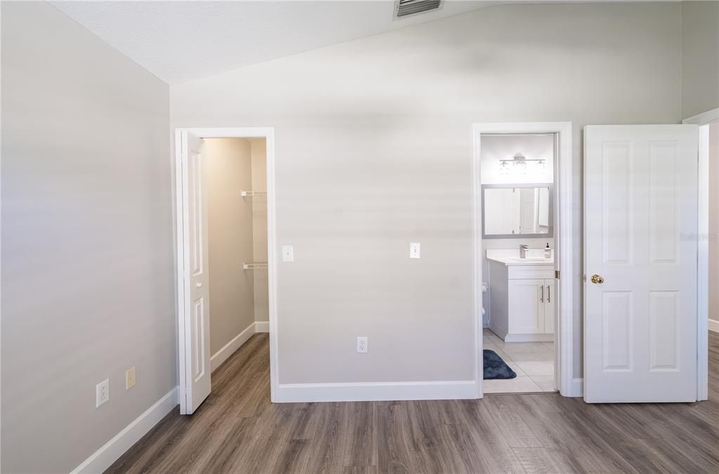 На продажу: $475,000 (4 спален, 3 ванн, 1910 Квадратных фут)