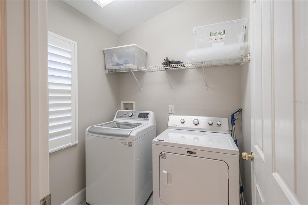 На продажу: $475,000 (4 спален, 3 ванн, 1910 Квадратных фут)