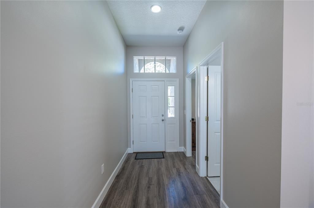 На продажу: $475,000 (4 спален, 3 ванн, 1910 Квадратных фут)