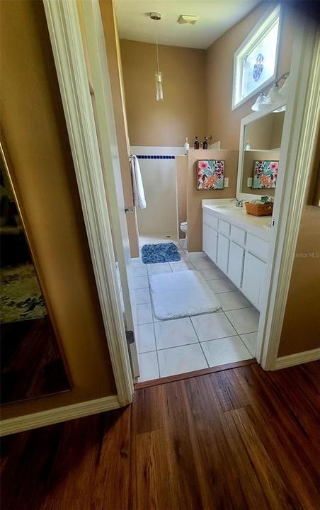 En Venta: $700,000 (3 camas, 2 baños, 1484 Pies cuadrados)