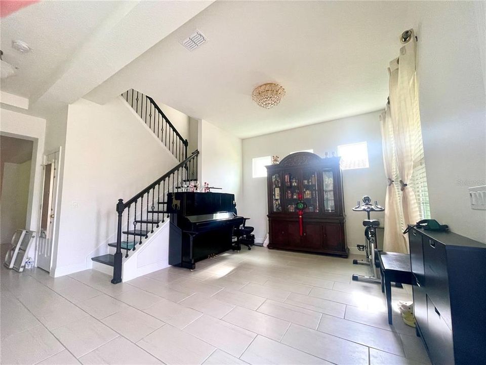 На продажу: $1,180,000 (5 спален, 4 ванн, 4685 Квадратных фут)