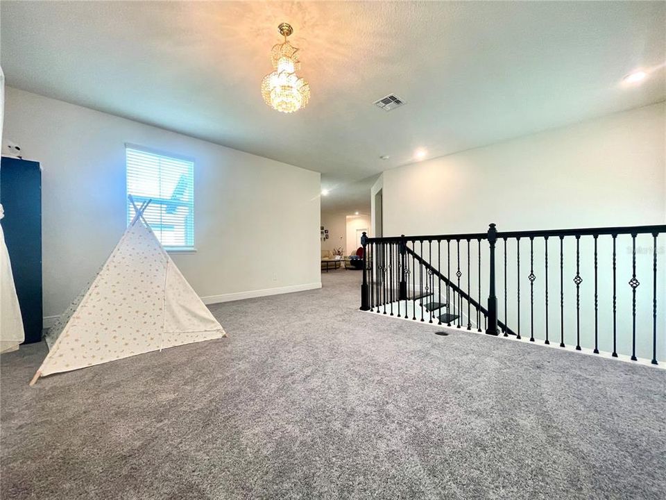 На продажу: $1,180,000 (5 спален, 4 ванн, 4685 Квадратных фут)