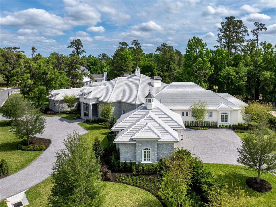 For Sale: $9,875,000 (4 beds, 5 baths, 9090 Square Feet)