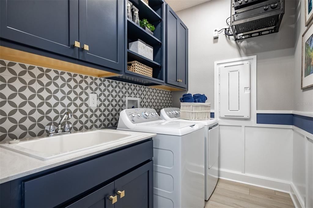 На продажу: $1,099,000 (5 спален, 4 ванн, 3485 Квадратных фут)