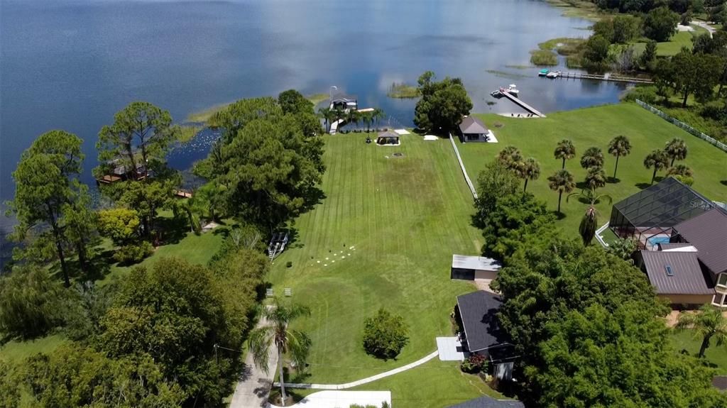 For Sale: $1,900,000 (10 beds, 8 baths, 5499 Square Feet)