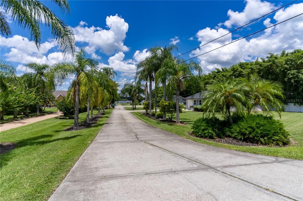 For Sale: $1,900,000 (10 beds, 8 baths, 5499 Square Feet)