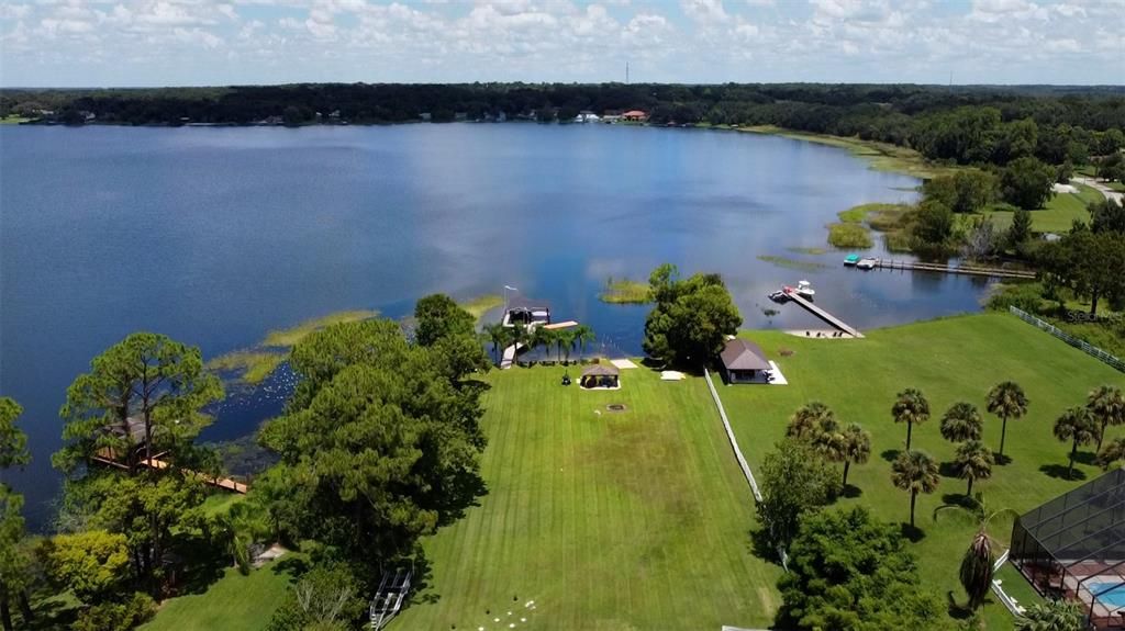 For Sale: $1,900,000 (10 beds, 8 baths, 5499 Square Feet)