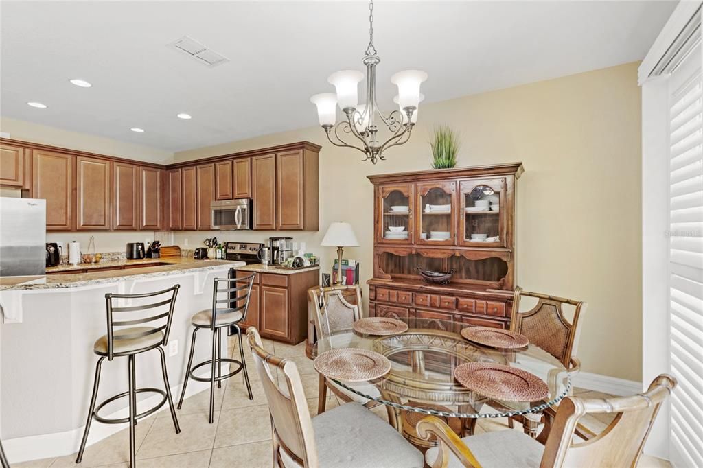 En Venta: $450,000 (4 camas, 3 baños, 2059 Pies cuadrados)