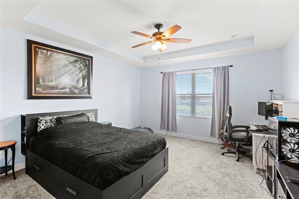 En Venta: $450,000 (4 camas, 3 baños, 2059 Pies cuadrados)