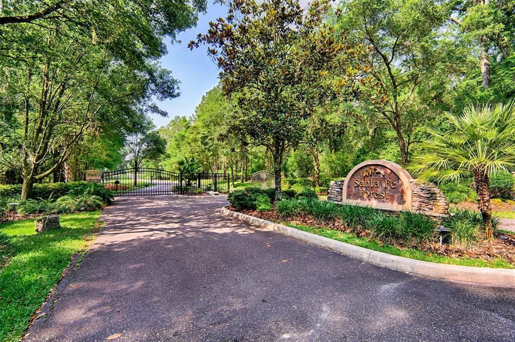 Entrance to SANTA FE FOREST