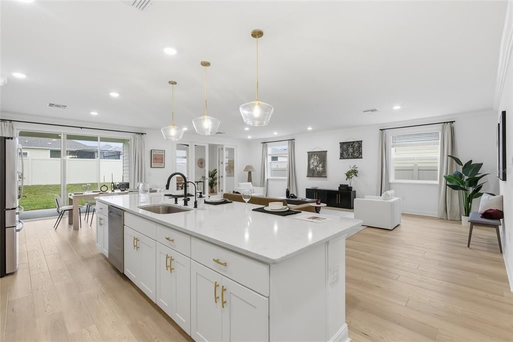 待售: $424,900 (4 贝兹, 3 浴室, 2667 平方英尺)