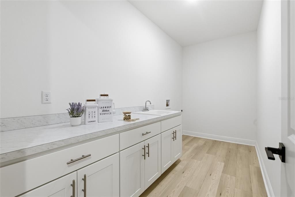 待售: $424,900 (4 贝兹, 3 浴室, 2667 平方英尺)