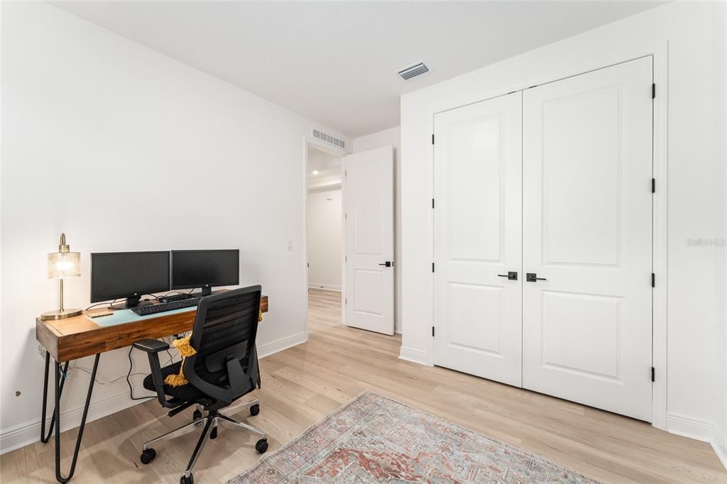 待售: $424,900 (4 贝兹, 3 浴室, 2667 平方英尺)