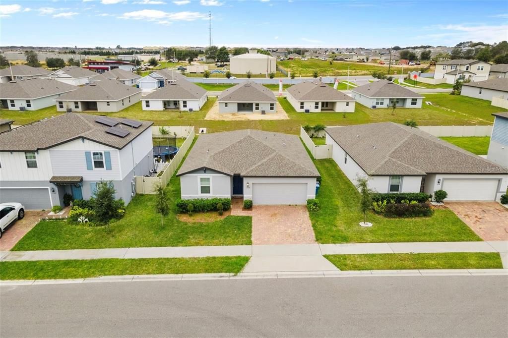 出租: $1,990 (3 贝兹, 2 浴室, 1506 平方英尺)