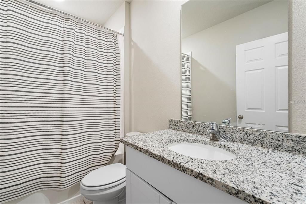 出租: $1,990 (3 贝兹, 2 浴室, 1506 平方英尺)