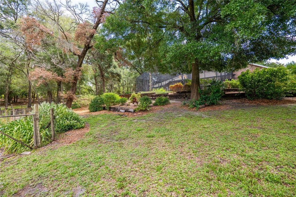 合同活跃: $869,500 (4 贝兹, 3 浴室, 3597 平方英尺)