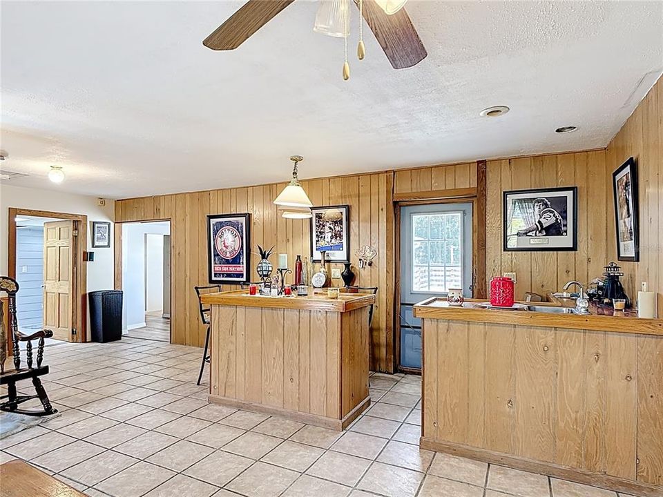 For Sale: $440,000 (4 beds, 3 baths, 2292 Square Feet)