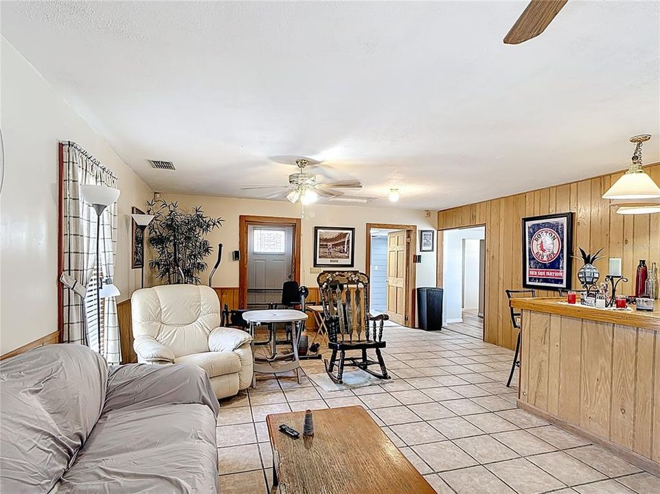 For Sale: $440,000 (4 beds, 3 baths, 2292 Square Feet)