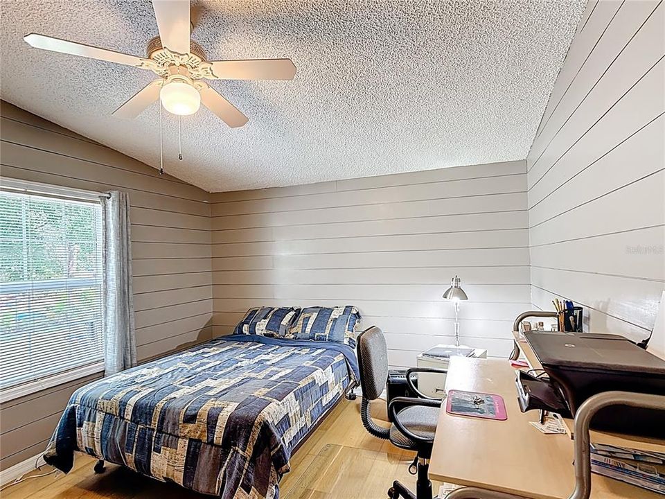 For Sale: $440,000 (4 beds, 3 baths, 2292 Square Feet)