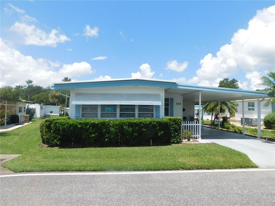 Active With Contract: $119,000 (2 beds, 2 baths, 1312 Square Feet)