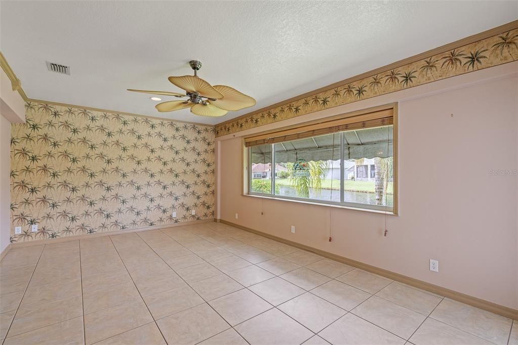 Active With Contract: $344,900 (3 beds, 2 baths, 1861 Square Feet)