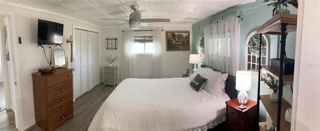 Под контрактом: $189,500 (2 спален, 2 ванн, 960 Квадратных фут)