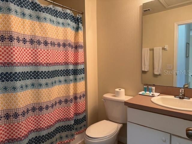 For Sale: $275,000 (3 beds, 2 baths, 1286 Square Feet)