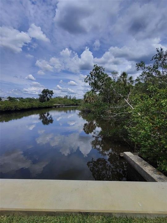 待售: $113,000 (0.23 acres)