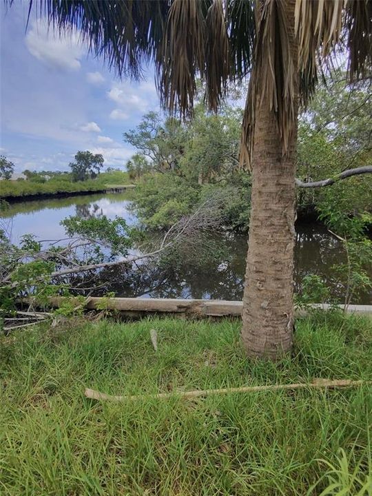 待售: $113,000 (0.23 acres)