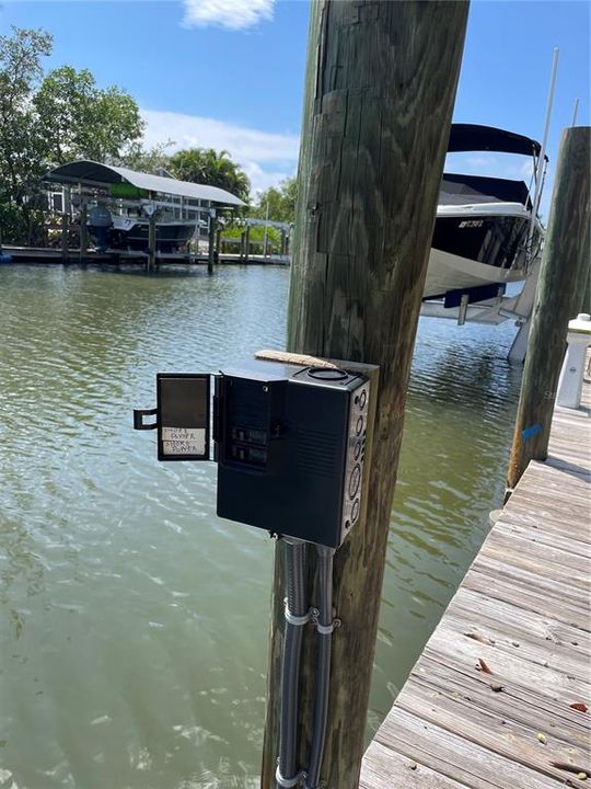 出租: $4,990 (2 贝兹, 2 浴室, 1304 平方英尺)