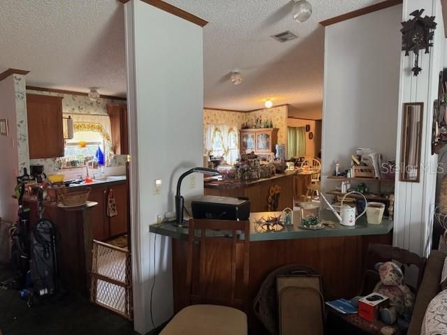 待售: $250,000 (4 贝兹, 2 浴室, 2356 平方英尺)