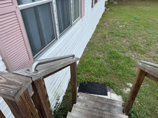 待售: $250,000 (4 贝兹, 2 浴室, 2356 平方英尺)