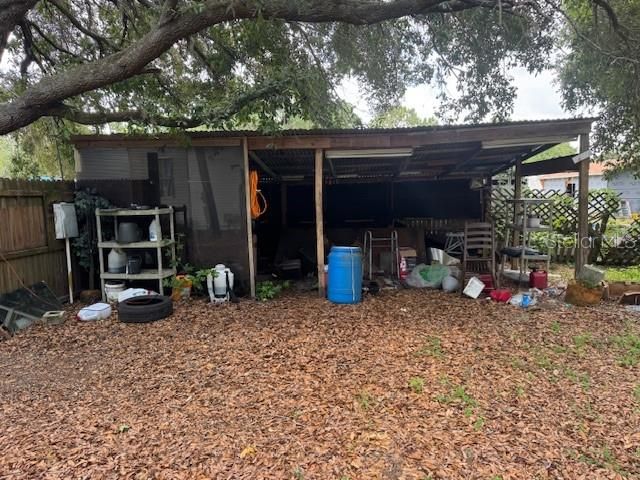 待售: $250,000 (4 贝兹, 2 浴室, 2356 平方英尺)