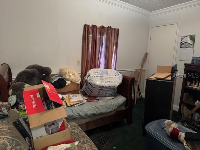 待售: $250,000 (4 贝兹, 2 浴室, 2356 平方英尺)