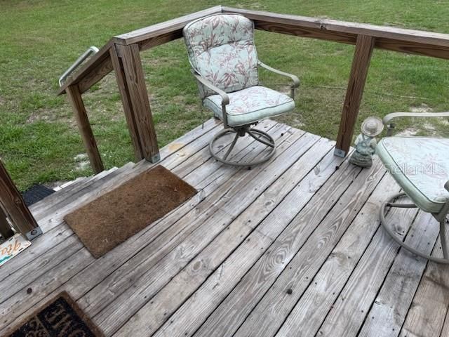 待售: $250,000 (4 贝兹, 2 浴室, 2356 平方英尺)