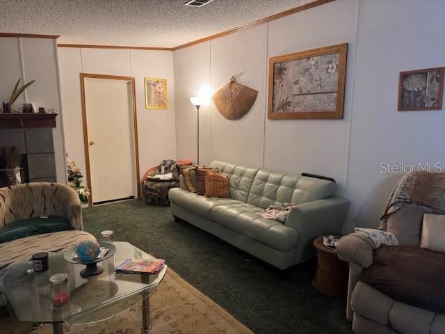 待售: $250,000 (4 贝兹, 2 浴室, 2356 平方英尺)