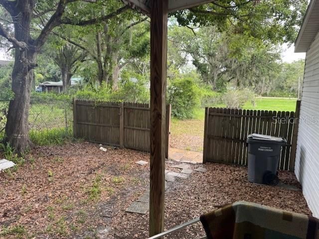 待售: $250,000 (4 贝兹, 2 浴室, 2356 平方英尺)