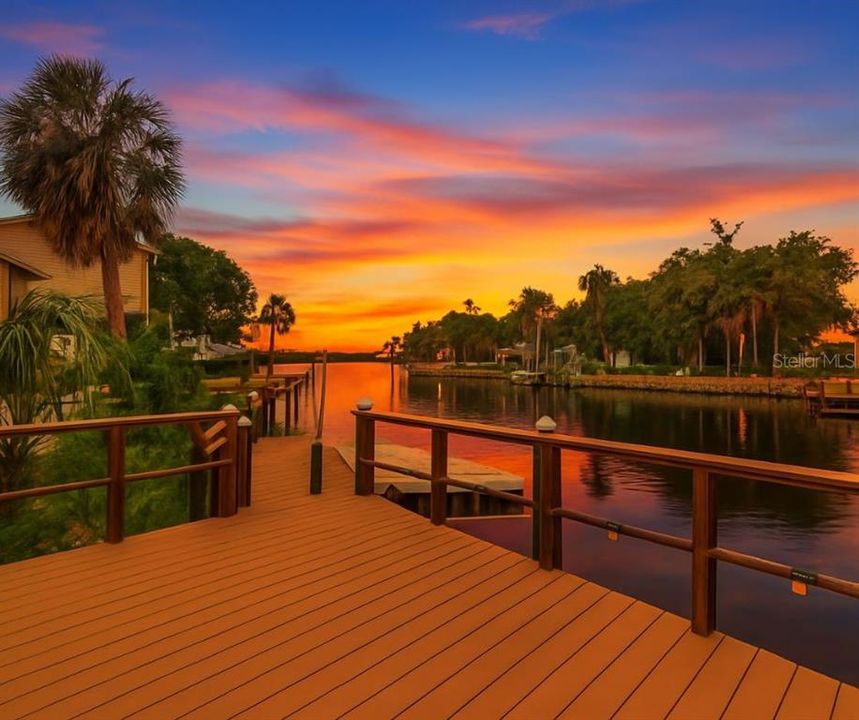 合同活跃: $660,000 (3 贝兹, 2 浴室, 1758 平方英尺)